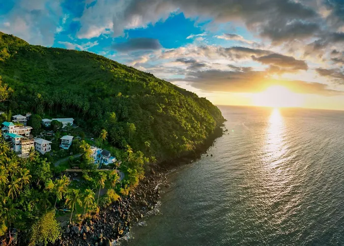Bintana Sa Paraiso